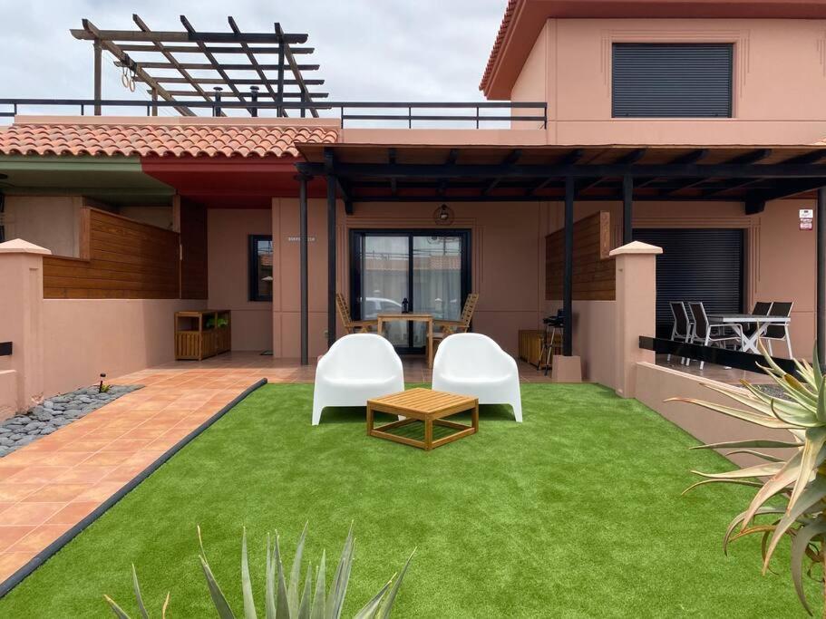 Ocean Home - No Stress Holidays Lajares Exterior photo
